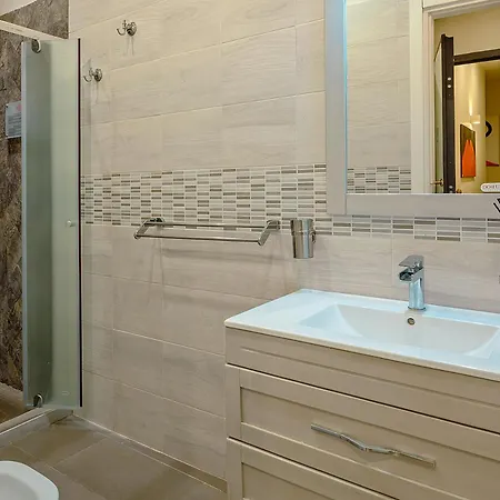 Vesuvianus And 4* Napoli