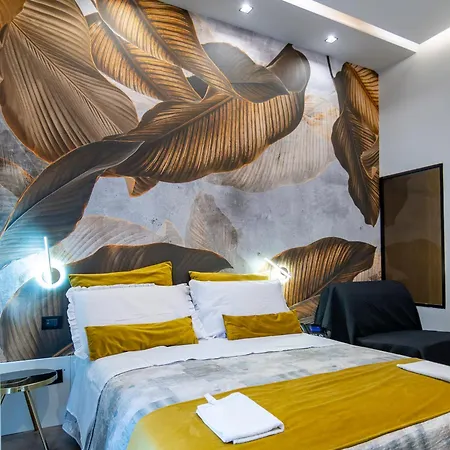 Vesuvianus And 4* Neapel